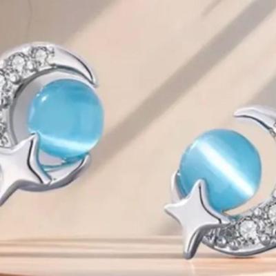 DAT - Pair of Women's Moon and Planet Stud Earrings, S925 Silver, Set with Blue Cat's Eye Stone