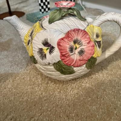Fitz and Floyd 1990 Pansy Parade Teapot