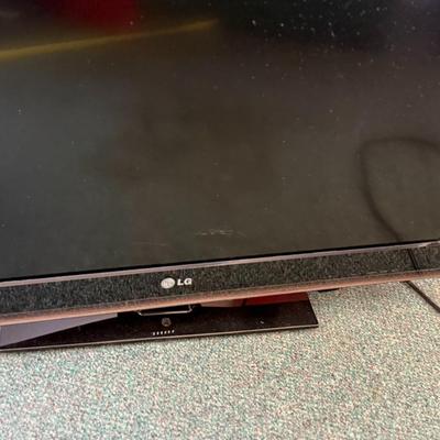 36" LG TV w/ remote