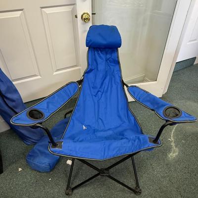 Lot of outdoor chairs