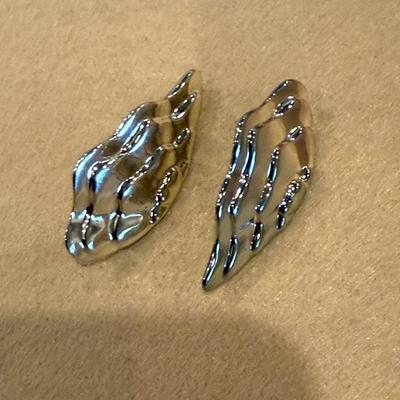 Costume shell earrings