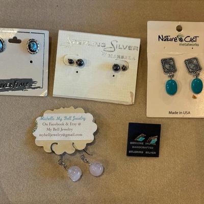 Lot of stud earrings