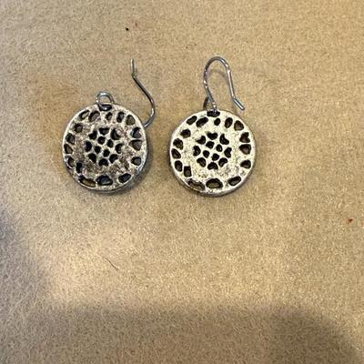 Silver round earrings