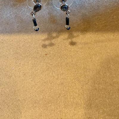 Costume jewlery