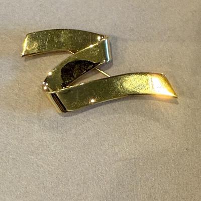 Gold Pin