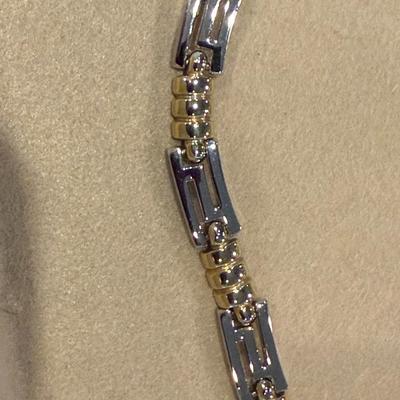 Silver and gold chainlink necklace