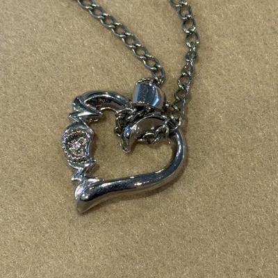 Mom heart necklace