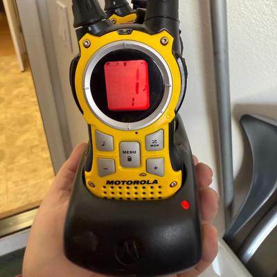 Motorolla Walkie-Talkie (pair) w/ Battery charging station