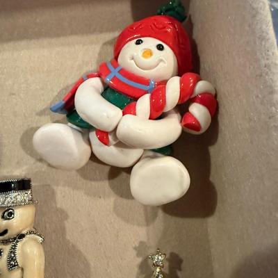 Christmas Pin Lot