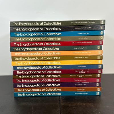 LOT 44: Books About Assorted Collectables - Christmas, Records, Root Beer Advertising & More