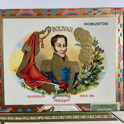 LOT: 47: Collection Of Cigar Boxes & Cigar Label Art Books