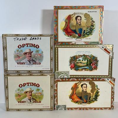 LOT: 47: Collection Of Cigar Boxes & Cigar Label Art Books
