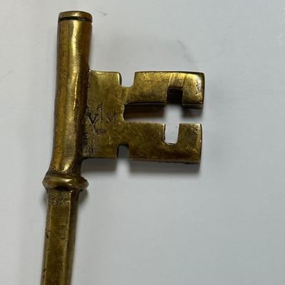 LOT 54: Vintage Office/Desk Essentials - Letter Openers, Pencils & More
