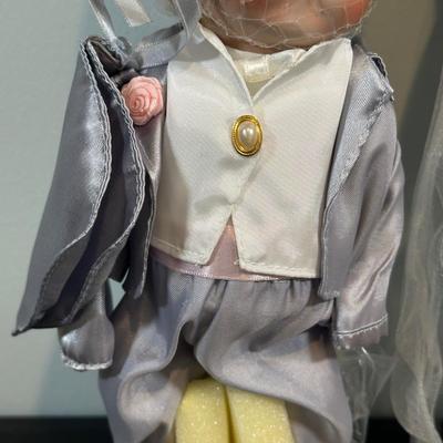 LOT 85: Vintage Campbell’s Soup Collectibles Campbell Kid Dolls NIP, Lunchbox & Thermos, Campbell's Kids Bride & Groom...