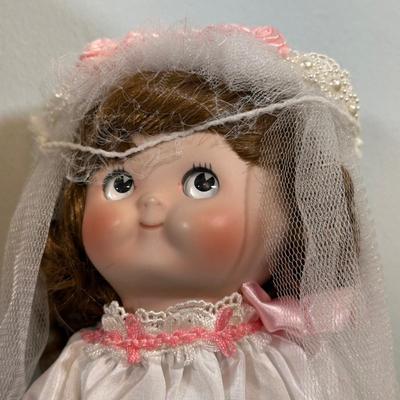 LOT 85: Vintage Campbell’s Soup Collectibles Campbell Kid Dolls NIP, Lunchbox & Thermos, Campbell's Kids Bride & Groom...