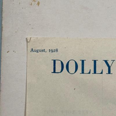 LOT 86: Dolly Dingle Paper Doll Collection