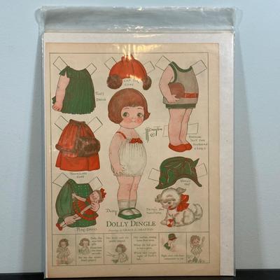 LOT 86: Dolly Dingle Paper Doll Collection