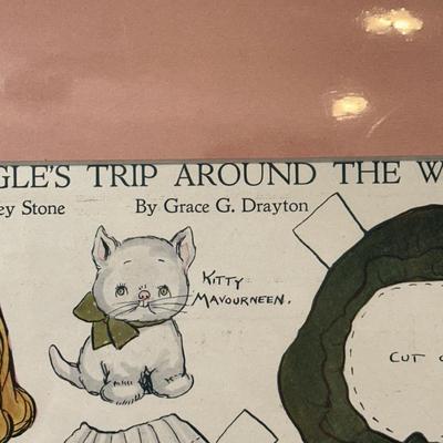 LOT 86: Dolly Dingle Paper Doll Collection