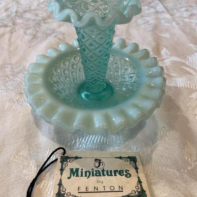 Fenton Diamond Lace Epergne
