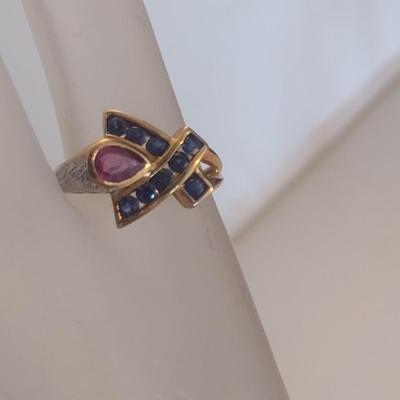 10 Karat Yellow Gold and Gemstone Ring- Size 8 1/4- Approx Weight 3.6 Grams (#17)