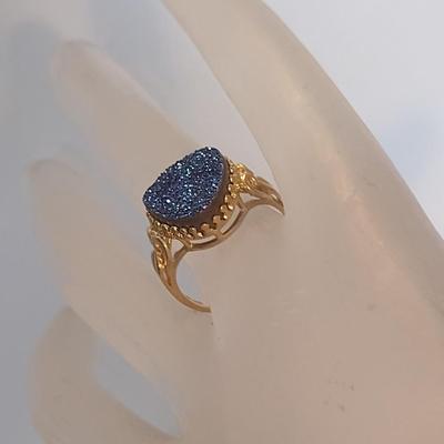10 Karat Yellow Gold and Blue Druzy Quartz Ring- Size 8- Approx Weight 3.4 Grams (#19)