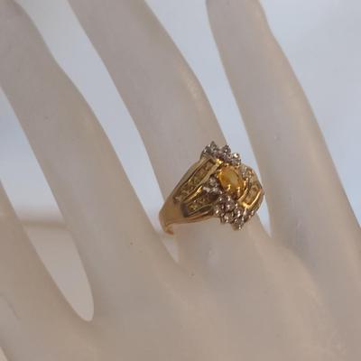 10 Karat Yellow Gold and Gemstone Ring- Size 6- Approx Weight 3.7 Grams (#20)