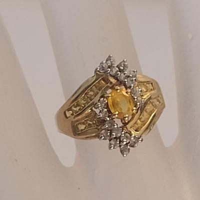 10 Karat Yellow Gold and Gemstone Ring- Size 6- Approx Weight 3.7 Grams (#20)