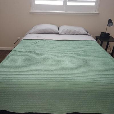 Queen Bed