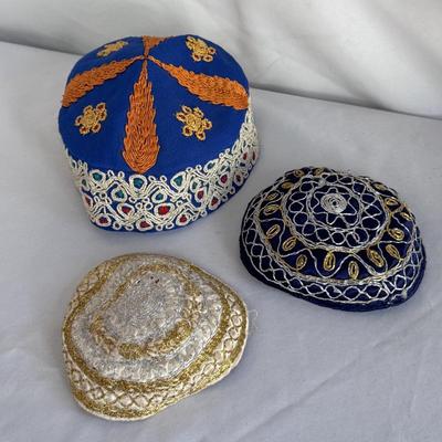 Ceramic Passover Seder Plate and Other Jewish Ceremonial Items (GB-DZ)
