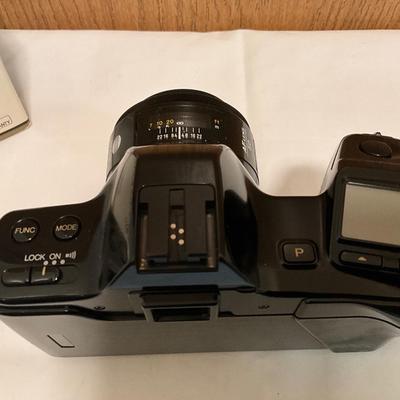 Minolta Maxxum 7000i Camera with Maxxum AF50 Lens