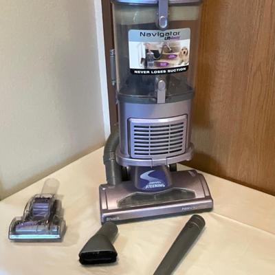 Navigator SHARK Vacuum Cleaner