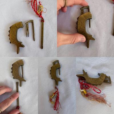 Asian Brass Koi Fish Locks (GB-DZ)