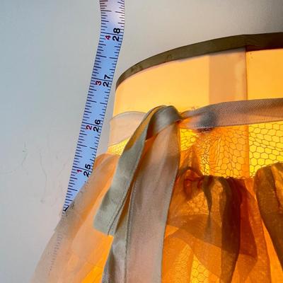 Vintage Porcelain 1950's 3-Way Figurine Table Lamp