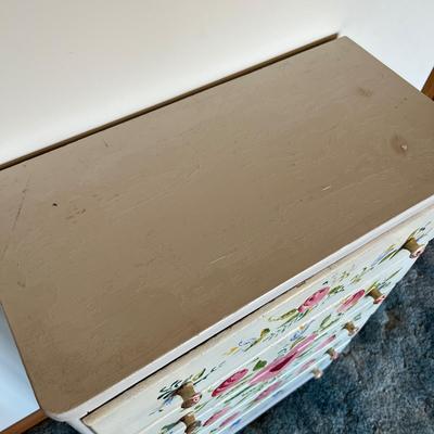 Vintage Shabby Chic Painted Wooden Chest of Drawers Dresser