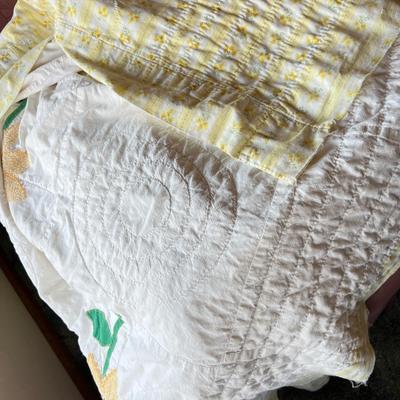 Vintage Square Embroidered Quilt Blanket
