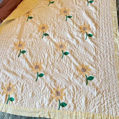 Vintage Square Embroidered Quilt Blanket