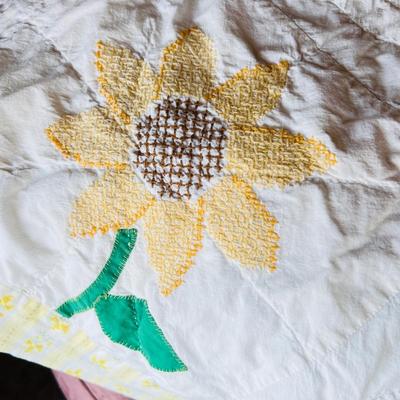 Vintage Square Embroidered Quilt Blanket