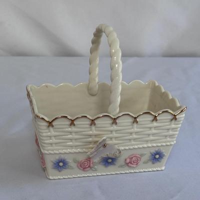 Lenox 24K Tucker Pitcher and More (GB-DZ)