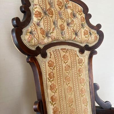 Awesome Parlor Chair