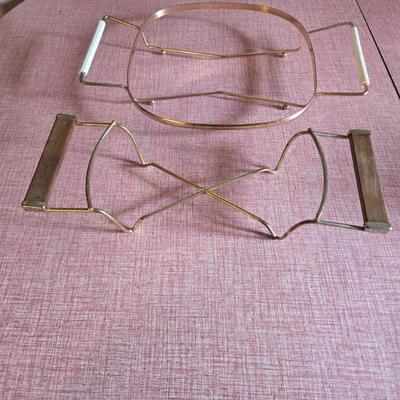 Lot of 2 Pyrex/Corningware holders