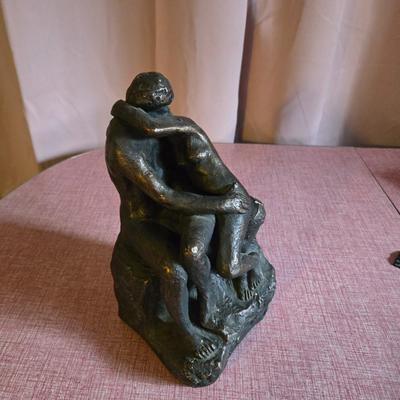 1961 Lovers chalkware statue