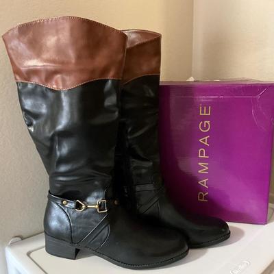 NIB Rampage Boot, size 10