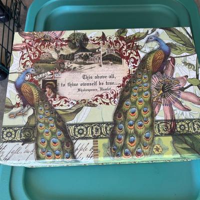 Decorative box of crafting beads
