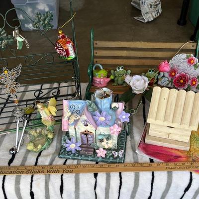 Pretty garden décor