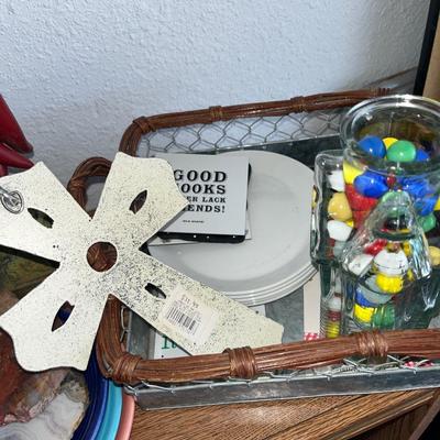 Cool miscellaneous décor
