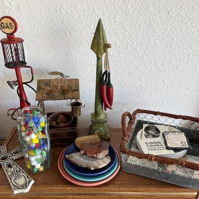 Cool miscellaneous décor