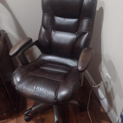 Lane Brand Swivel and Adjustable Height Office Chair