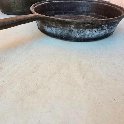 Vintage Cast Iron Cookware duo with a lid that fits both
