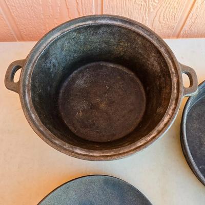 Vintage Cast Iron Cookware duo with a lid that fits both
