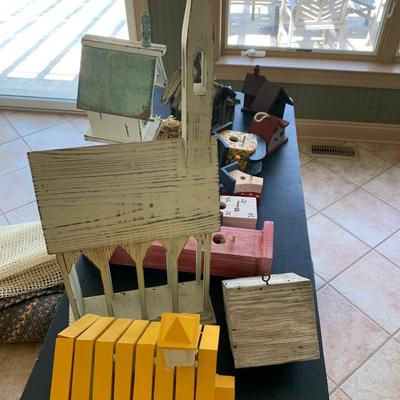 Birdhouses Lot